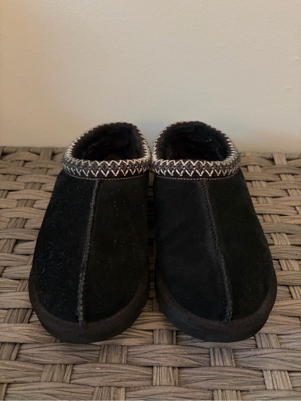 Women's Tasman Ugg Size 7